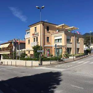  Affittacamere Meublé Ca' Rodi 3 Leoni Italia
