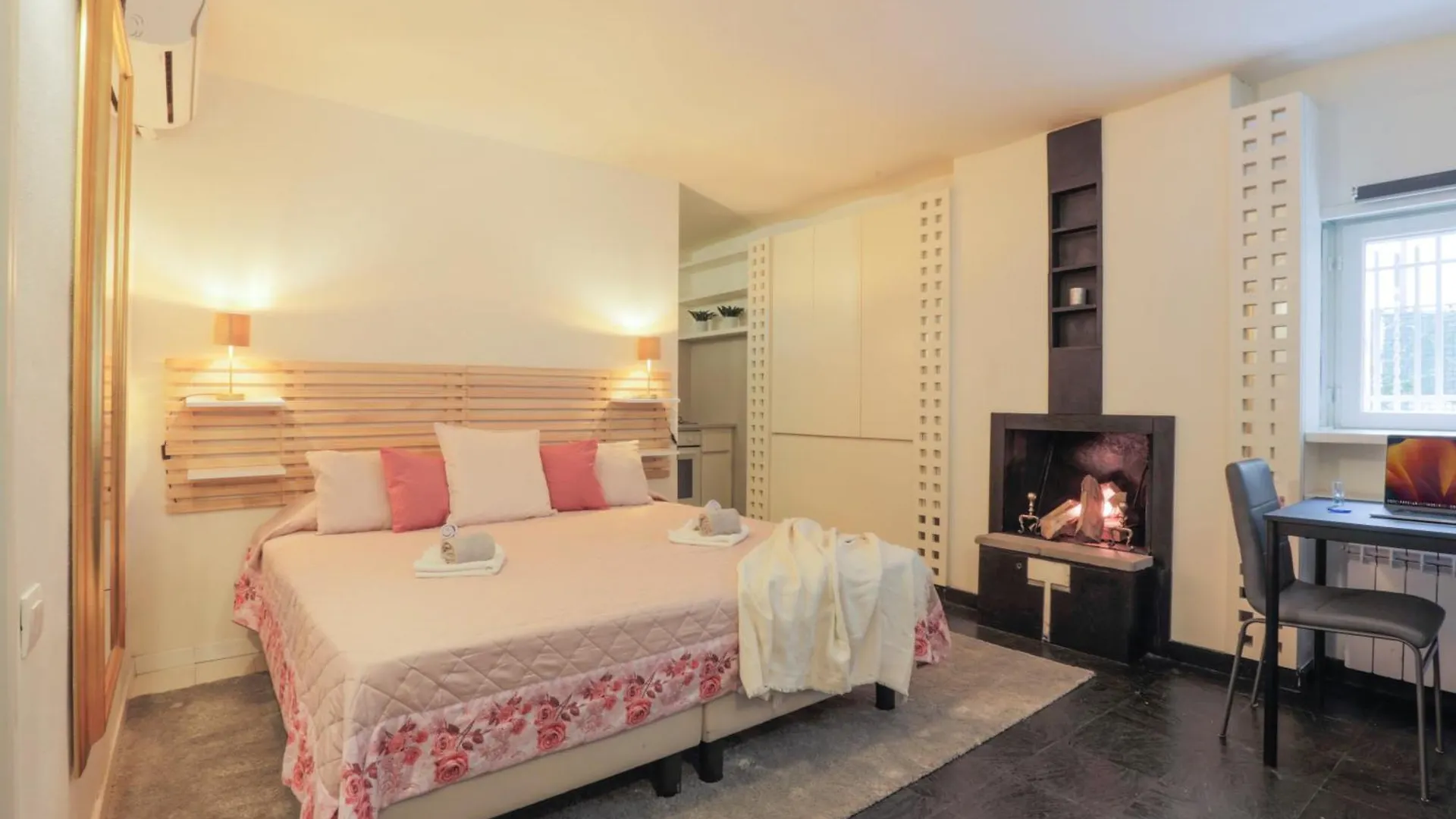 Fiera Milano-City Life Free Parking Villa Anglia' S Bridge Italy