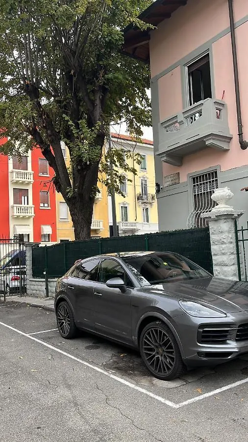 Aparthotel Fiera Milano-City Life Free Parking Villa Anglia' S Bridge Italia