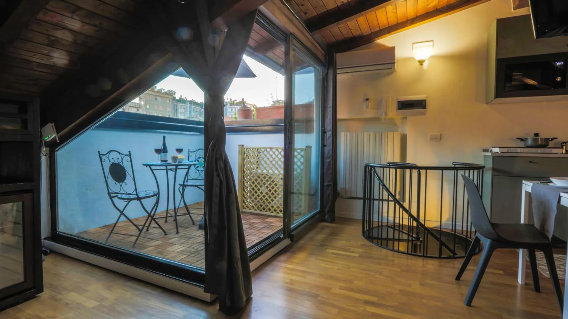 Fiera Milano-City Life Free Parking Villa Anglia' S Bridge Aparthotel Milano